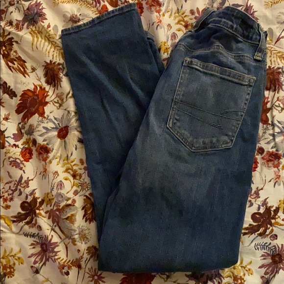 High waisted jeans! - Picture 2 of 2